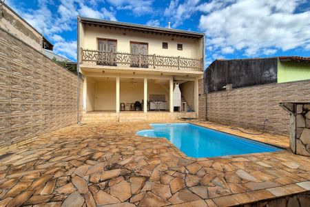 Vista do Quarto 2  de casa para alugar com 3 quartos, 226m² em Jardim Campos Elíseos, Campinas