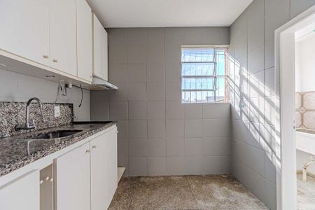 Cozinha  de apartamento para alugar com 2 quartos, 48m² em Centro, Viamão