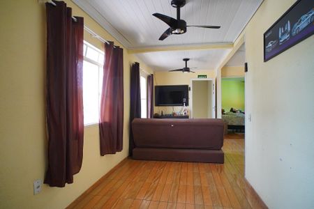 Casa à venda com 535m², 5 quartos e 1 vagaSala 