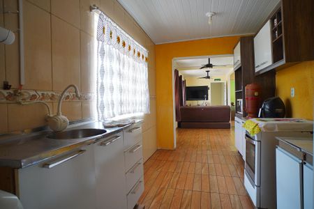 Casa à venda com 535m², 5 quartos e 1 vagaCozinha