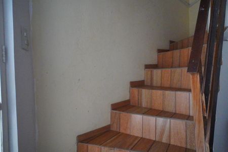 Casa à venda com 535m², 5 quartos e 1 vagaEscada