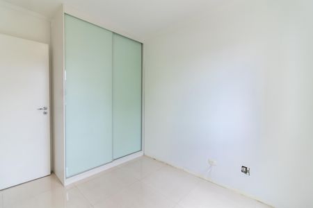 Apartamento à venda com 72m², 3 quartos e 2 vagas Apartamento à venda com 72m², 3 quartos e 2 vagasQuarto 2