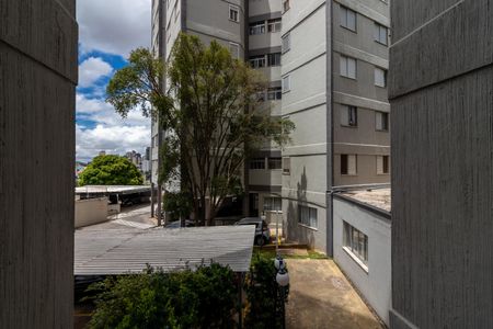 Apartamento à venda com 72m², 3 quartos e 2 vagas Apartamento à venda com 72m², 3 quartos e 2 vagasÁrea de Serviço - Vista