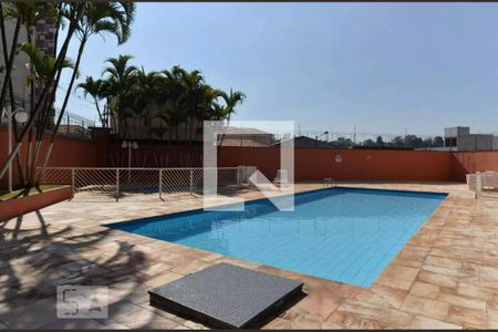 Apartamento à venda com 72m², 3 quartos e 2 vagas Apartamento à venda com 72m², 3 quartos e 2 vagasÁrea comum - Piscina