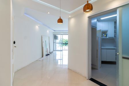 Apartamento à venda com 72m², 3 quartos e 2 vagas Apartamento à venda com 72m², 3 quartos e 2 vagasSala de Jantar