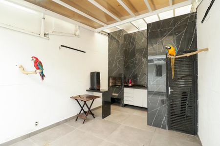 Casa à venda com 150m², 3 quartos e 4 vagasÁrea de Serviço e Churrasqueira