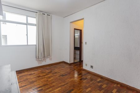 Sala de apartamento para alugar com 2 quartos, 65m² em Floresta, Belo Horizonte