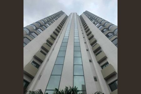 Apartamento para alugar com 120m², 4 quartos e 4 vagas