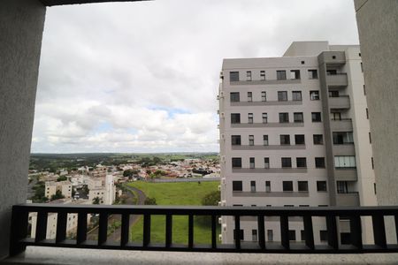 Sacada de apartamento para alugar com 2 quartos, 50m² em Shopping Park, Uberlândia