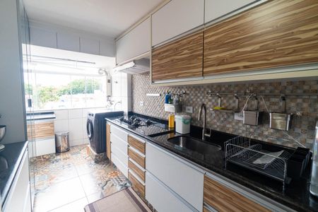 Apartamento à venda com 73m², 2 quartos e 1 vagaCozinha e Área de Serviço