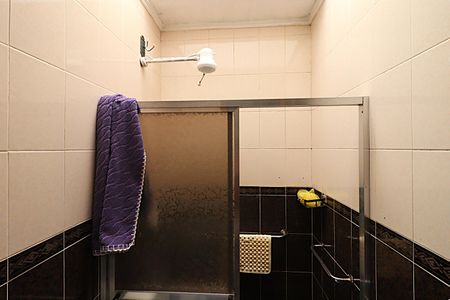 Casa à venda com 262m², 3 quartos e 6 vagasBanheiro Social