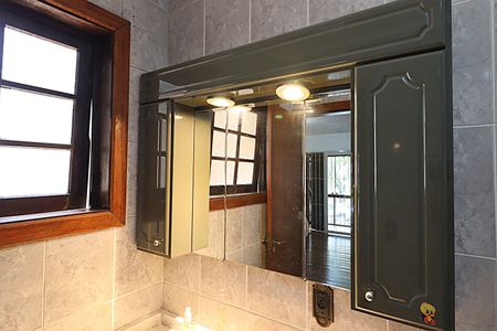 Casa à venda com 262m², 3 quartos e 6 vagasBanheiro da Suíte