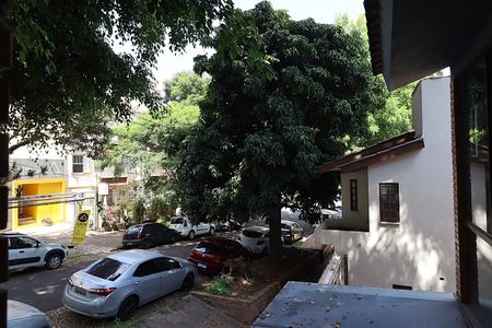 Casa à venda com 262m², 3 quartos e 6 vagasVista do Quarto 2