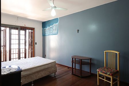 Casa à venda com 262m², 3 quartos e 6 vagasQuarto 3