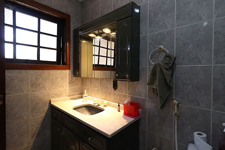 Casa à venda com 262m², 3 quartos e 6 vagasBanheiro da Suíte