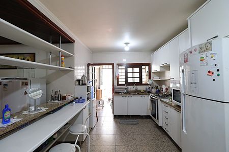 Casa à venda com 262m², 3 quartos e 6 vagasCozinha