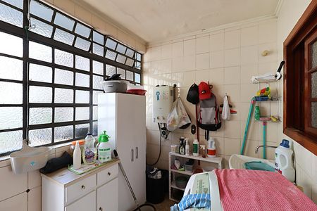 Casa à venda com 262m², 3 quartos e 6 vagasÁrea de Serviço