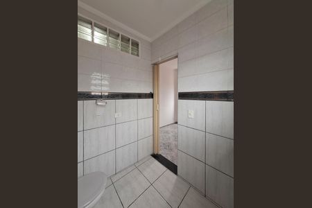 Casa para alugar com 50m², 1 quarto e sem vaga Casa para alugar com 50m², 1 quarto e sem vagaBanheiro