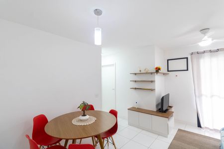 Sala de apartamento para alugar com 2 quartos, 58m² em Campo Grande, Rio de Janeiro