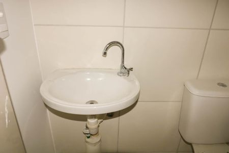 Apartamento à venda com 63m², 3 quartos e 1 vaga Apartamento à venda com 63m², 3 quartos e 1 vagaBanheiro Social