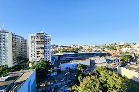Vista da Suíte  de apartamento para alugar com 3 quartos, 65m² em Cachambi, Rio de Janeiro