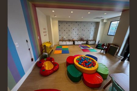 Apartamento à venda com 63m², 3 quartos e 1 vagaÁrea externa