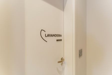 Studio para alugar com 21m², 1 quarto e sem vaga Studio para alugar com 21m², 1 quarto e sem vagaLavanderia