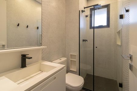 Apartamento para alugar com 70m², 1 quarto e 1 vaga Apartamento para alugar com 70m², 1 quarto e 1 vagaBanheiro da Suíte