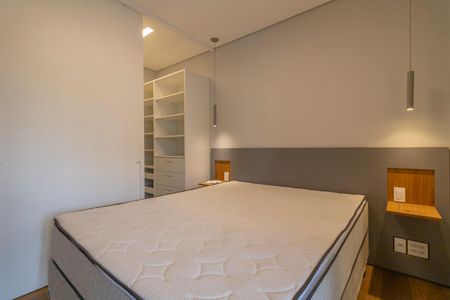 Apartamento para alugar com 70m², 1 quarto e 1 vaga Apartamento para alugar com 70m², 1 quarto e 1 vagaQuarto Suíte
