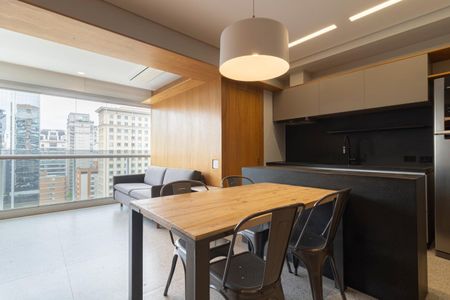 Apartamento para alugar com 70m², 1 quarto e 1 vaga Apartamento para alugar com 70m², 1 quarto e 1 vagaSala de Jantar