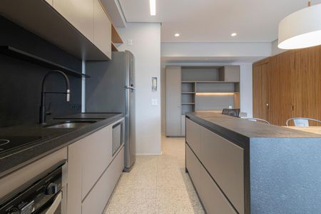 Cozinha de apartamento para alugar com 1 quarto, 70m² em Vila Olímpia, São Paulo