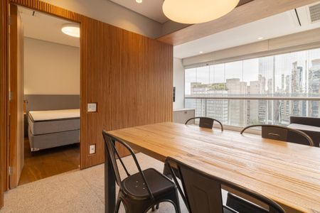 Apartamento para alugar com 70m², 1 quarto e 1 vaga Apartamento para alugar com 70m², 1 quarto e 1 vagaSala de Jantar