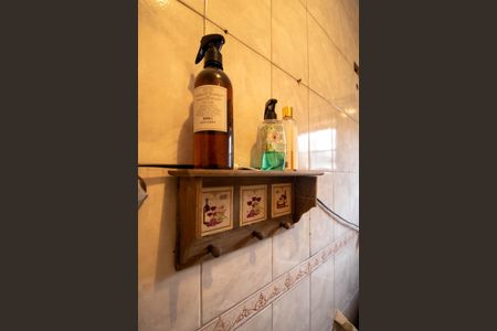 Casa à venda com 127m², 3 quartos e 2 vagasBanheiro 2