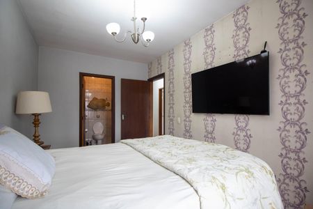 Casa à venda com 127m², 3 quartos e 2 vagasSuíte 