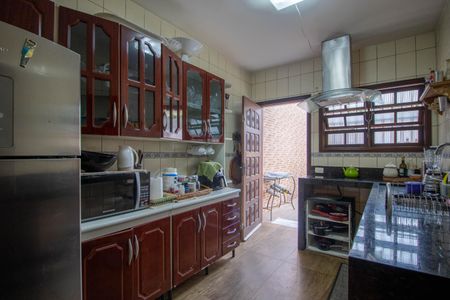 Casa à venda com 127m², 3 quartos e 2 vagasCozinha 