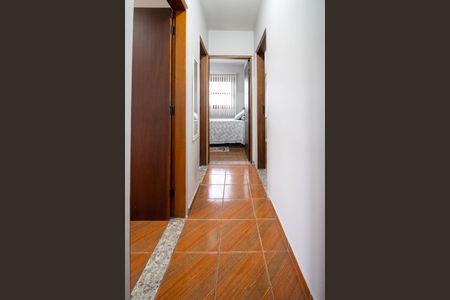 Casa à venda com 127m², 3 quartos e 2 vagasCorredor 