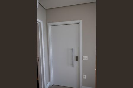 Apartamento para alugar com 200m², 3 quartos e 3 vagasPorta de entrada