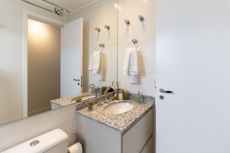 Apartamento à venda com 68m², 2 quartos e 1 vagaBanheiro Social 