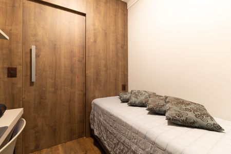 Apartamento à venda com 68m², 2 quartos e 1 vagaQuarto 2