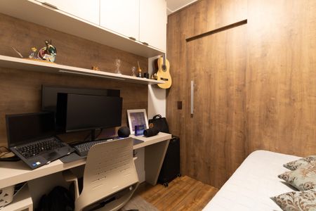 Apartamento à venda com 68m², 2 quartos e 1 vagaQuarto 2