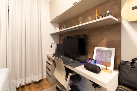 Apartamento à venda com 68m², 2 quartos e 1 vagaQuarto 2