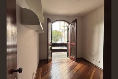 Casa à venda com 234m², 4 quartos e 3 vagasQuarto 1