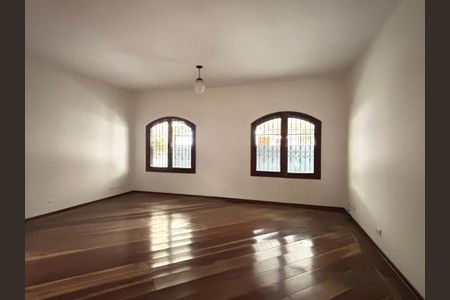 Sala de casa à venda com 4 quartos, 234m² em Vila da Saúde, São Paulo
