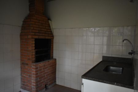 Casa à venda com 234m², 4 quartos e 3 vagasChurrasqueira