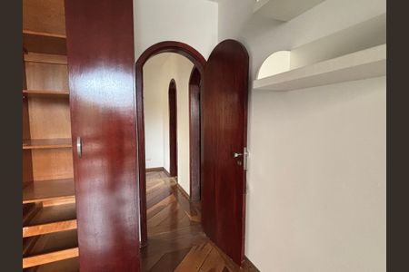 Casa à venda com 234m², 4 quartos e 3 vagasQuarto 1