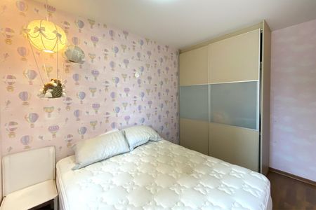 Apartamento à venda com 100m², 3 quartos e 2 vagas Apartamento à venda com 100m², 3 quartos e 2 vagasQuarto 2