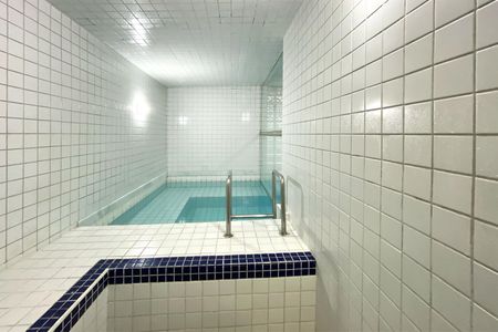 Apartamento à venda com 100m², 3 quartos e 2 vagas Apartamento à venda com 100m², 3 quartos e 2 vagasÁrea comum - Sauna