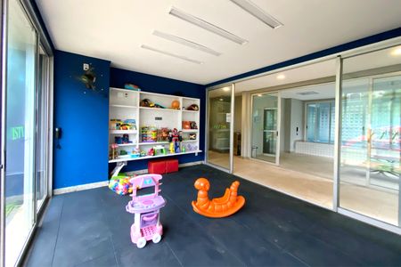 Apartamento à venda com 100m², 3 quartos e 2 vagas Apartamento à venda com 100m², 3 quartos e 2 vagasÁrea comum - Brinquedoteca