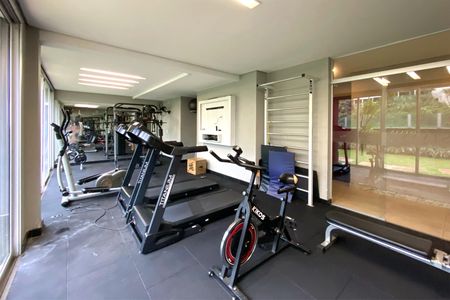 Apartamento à venda com 100m², 3 quartos e 2 vagas Apartamento à venda com 100m², 3 quartos e 2 vagasÁrea comum - Academia