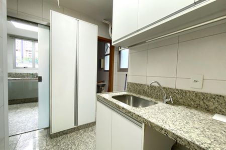 Apartamento à venda com 100m², 3 quartos e 2 vagas Apartamento à venda com 100m², 3 quartos e 2 vagasÁrea de Serviço